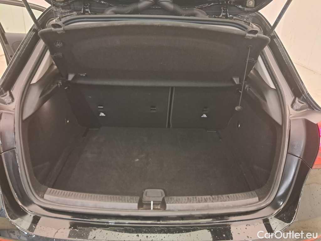 Mercedes  A-Klasse A180d Business Solution Essential 2.0d 116pk/cv 5p Manual Diesel  12 #18