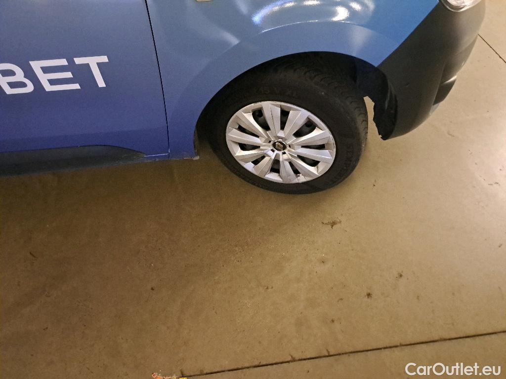 Renault  EXPRESS Confort 1.5 Blue dCi 95pk/cv Manual Diesel  18 #36