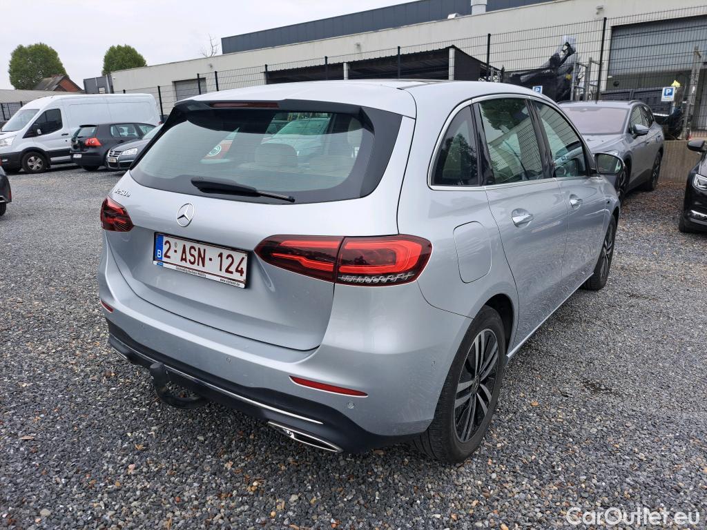 Mercedes  B-Klasse B250e Business Solution 1.3i 218pk/cv 5p 8G-DCT Automatic Petrol/Electric  9 #2