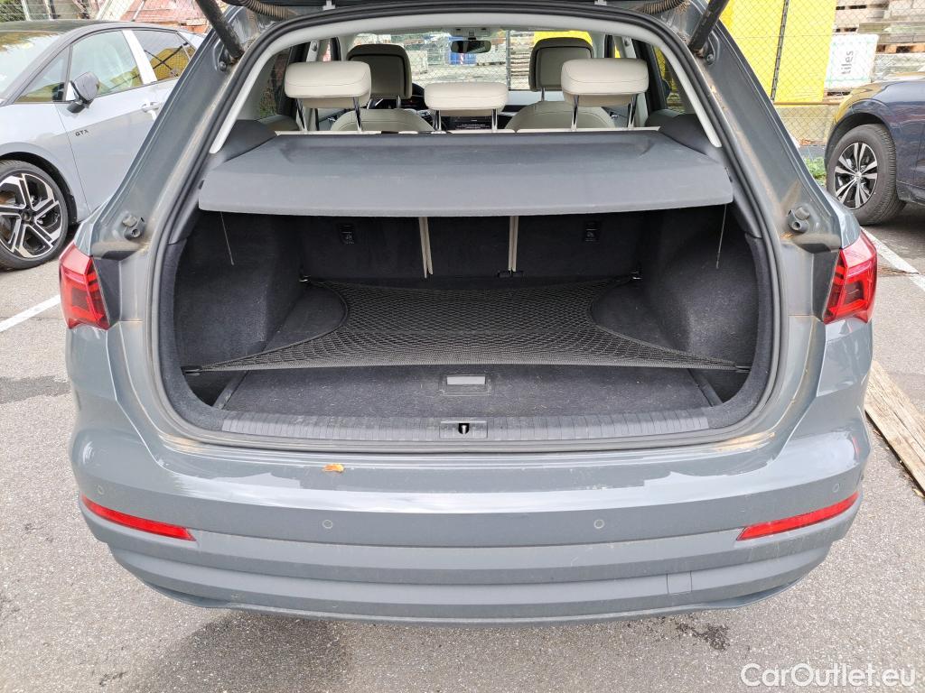 Audi  Q3 Business Edition 35 2.0TDi 150pk/cv 5p S-Tronic Automatic Diesel  11 #3