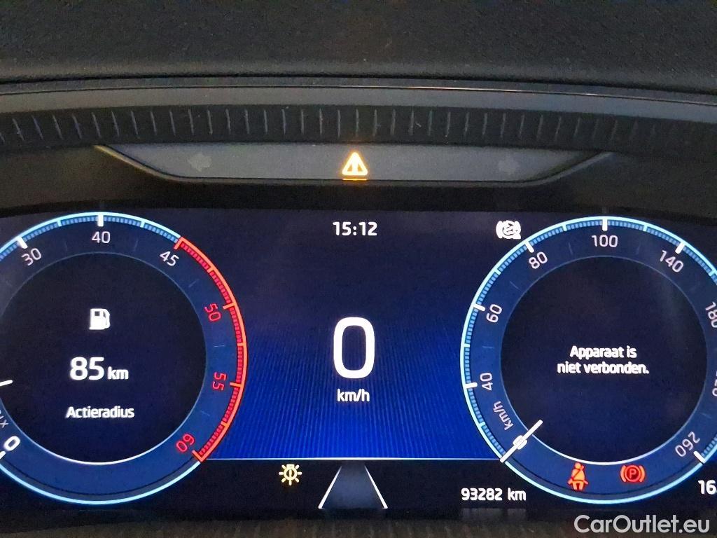 Skoda  Octavia Combi Ambition 2.0TDi 115pk/cv 5p Manual Diesel  6 #22