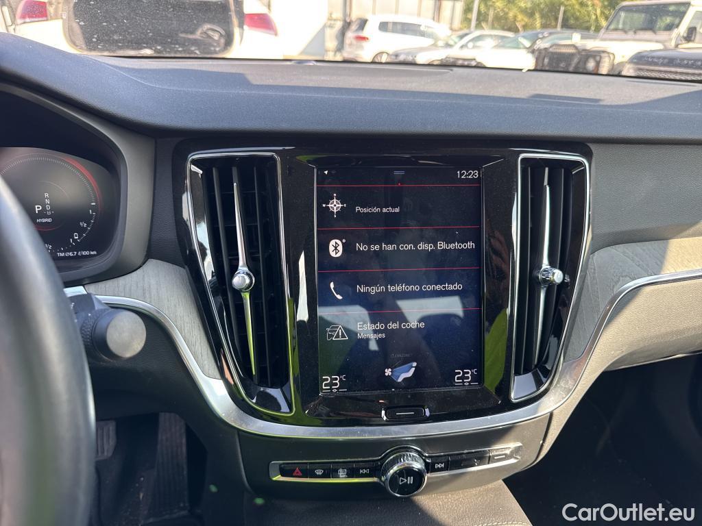 Volvo  S60 VOLVO  / 2019 / 4P / sedán 2.0 T8 AWD Inscription Auto #17
