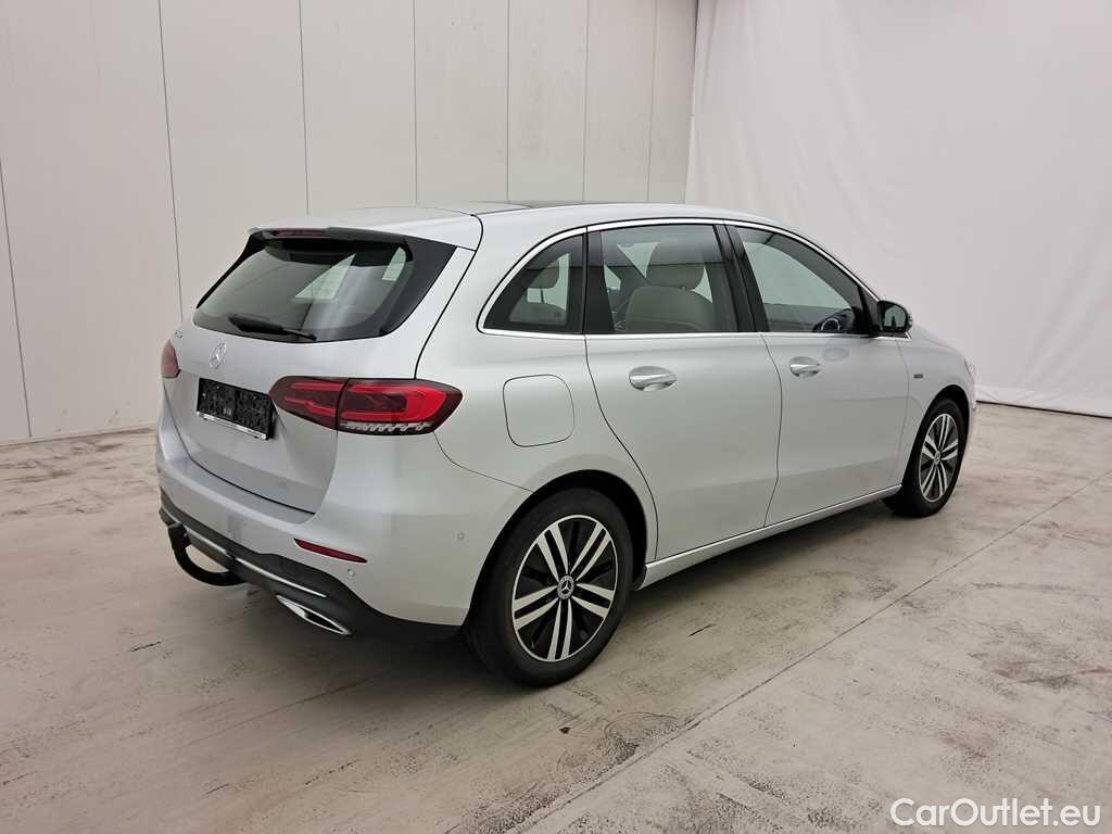 Mercedes  B-Klasse B250e Business Solution 1.3i 218pk/cv 5p 8G-DCT Automatic Petrol/Electric  9 #10