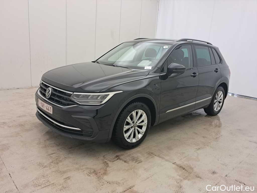 Volkswagen  Tiguan Life 2.0TDi 122pk/cv 5p Manual Diesel  8 #1