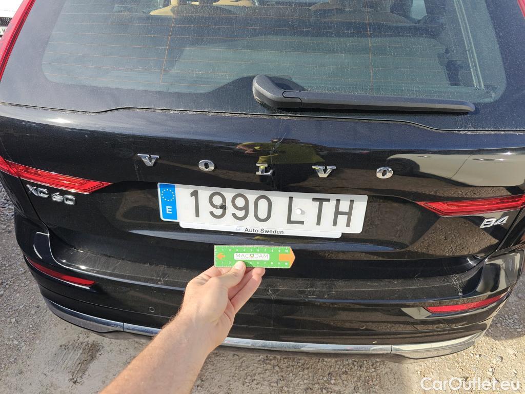 Volvo  XC60 VOLVO  / 2017 / 5P / todoterreno 2.0 B4 D Inscription Auto #22