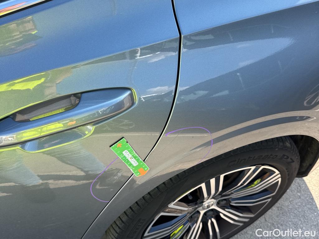 Volvo  S60 VOLVO  / 2019 / 4P / sedán 2.0 T8 AWD Inscription Auto #3