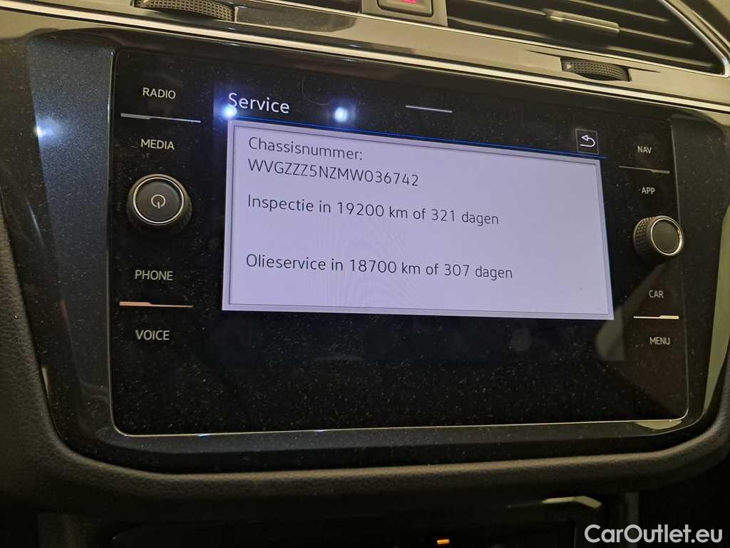 Volkswagen  Tiguan Life 2.0TDi 122pk/cv 5p Manual Diesel  8 #19
