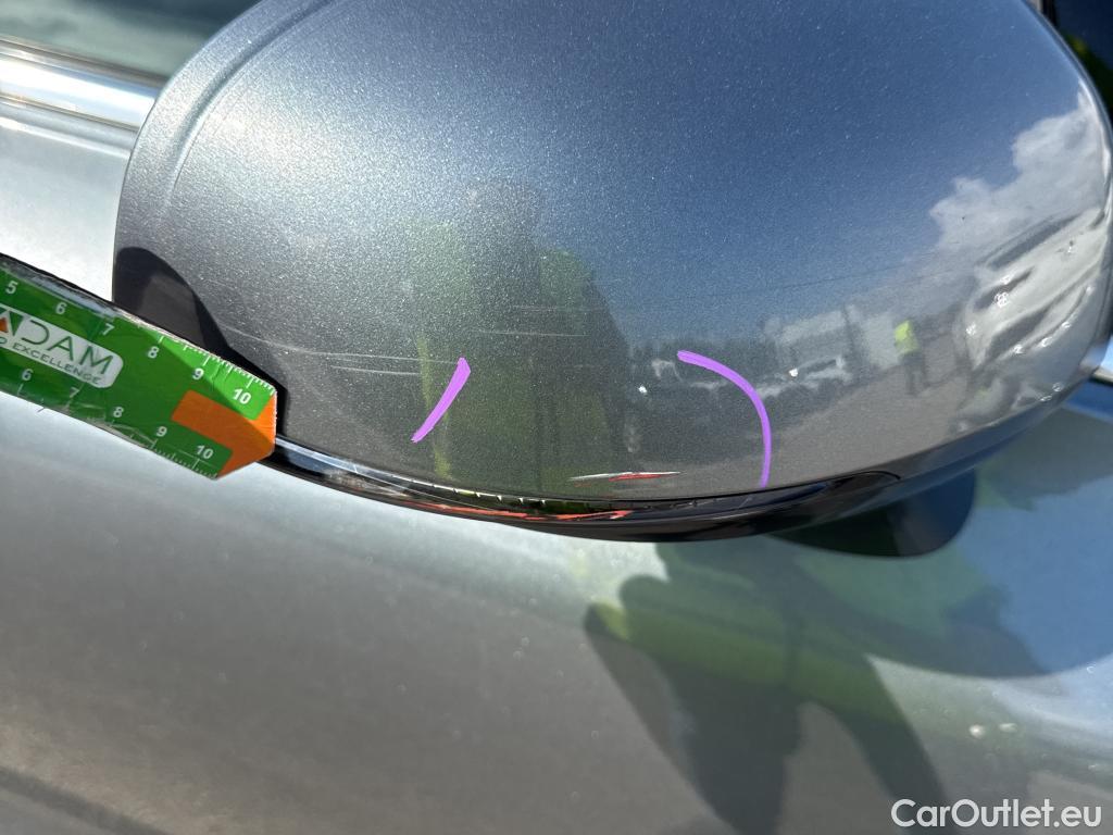 Volvo  S60 VOLVO  / 2019 / 4P / sedán 2.0 T8 AWD Inscription Auto #24