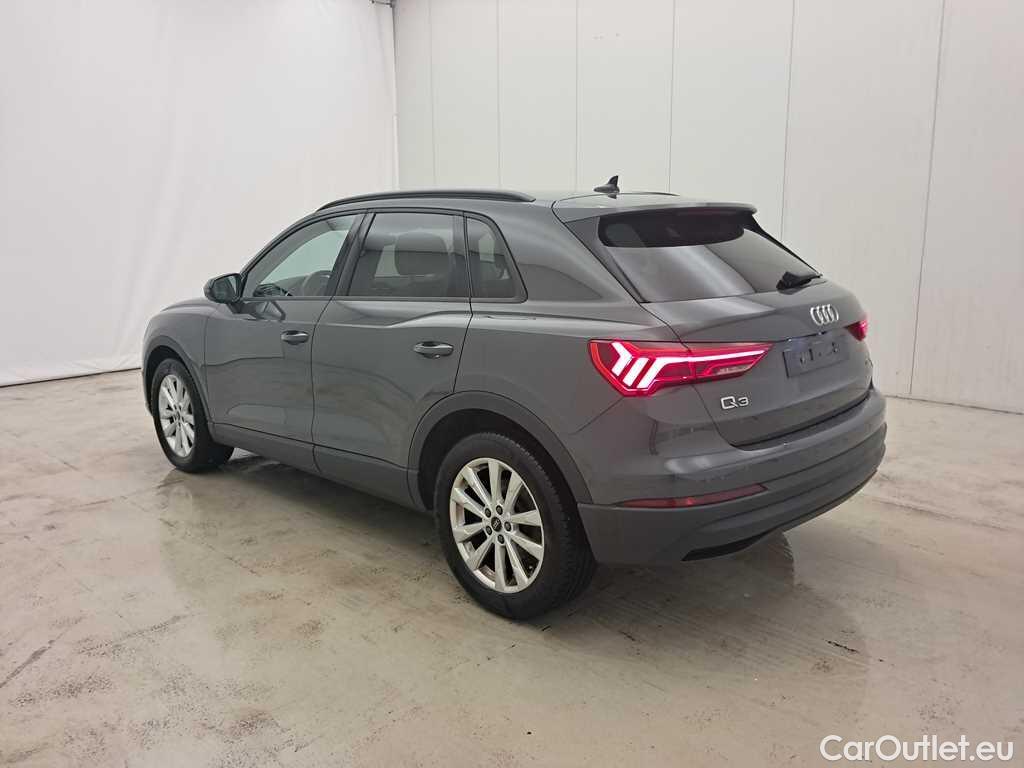 Audi  Q3 Business Edition 35 2.0TDi 150pk/cv 5p S-Tronic Automatic Diesel  11 #9