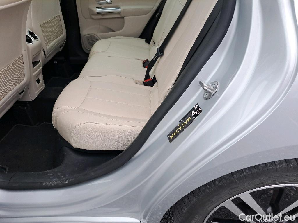 Mercedes  B-Klasse B250e Business Solution 1.3i 218pk/cv 5p 8G-DCT Automatic Petrol/Electric  9 #27