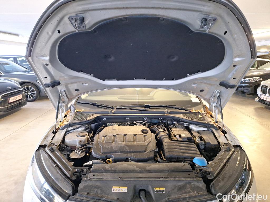 Skoda  Octavia Combi Ambition 2.0TDi 115pk/cv 5p Manual Diesel  6 #21