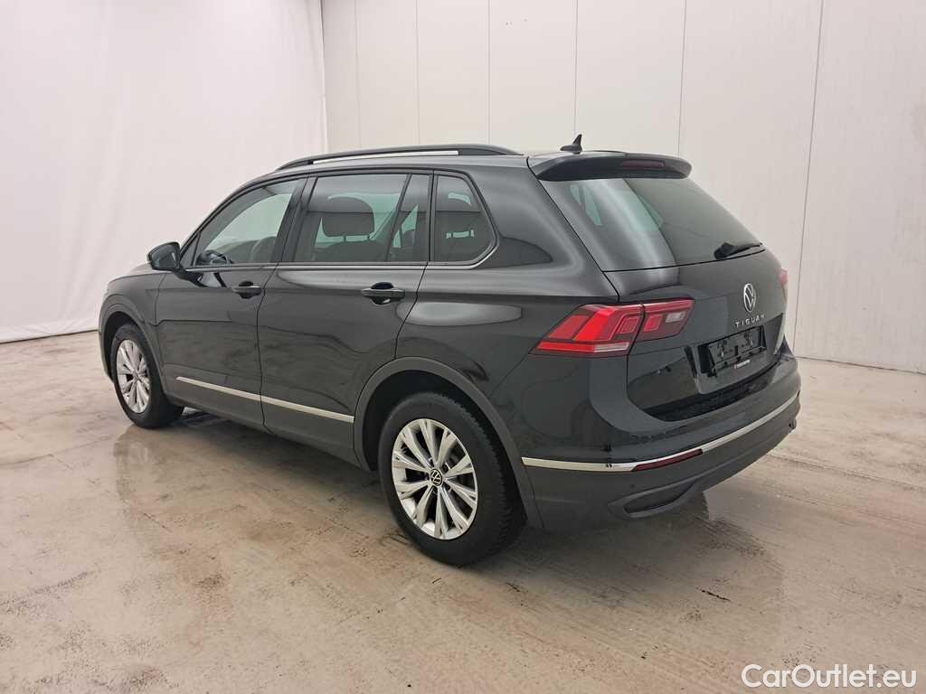 Volkswagen  Tiguan Life 2.0TDi 122pk/cv 5p Manual Diesel  8 #9