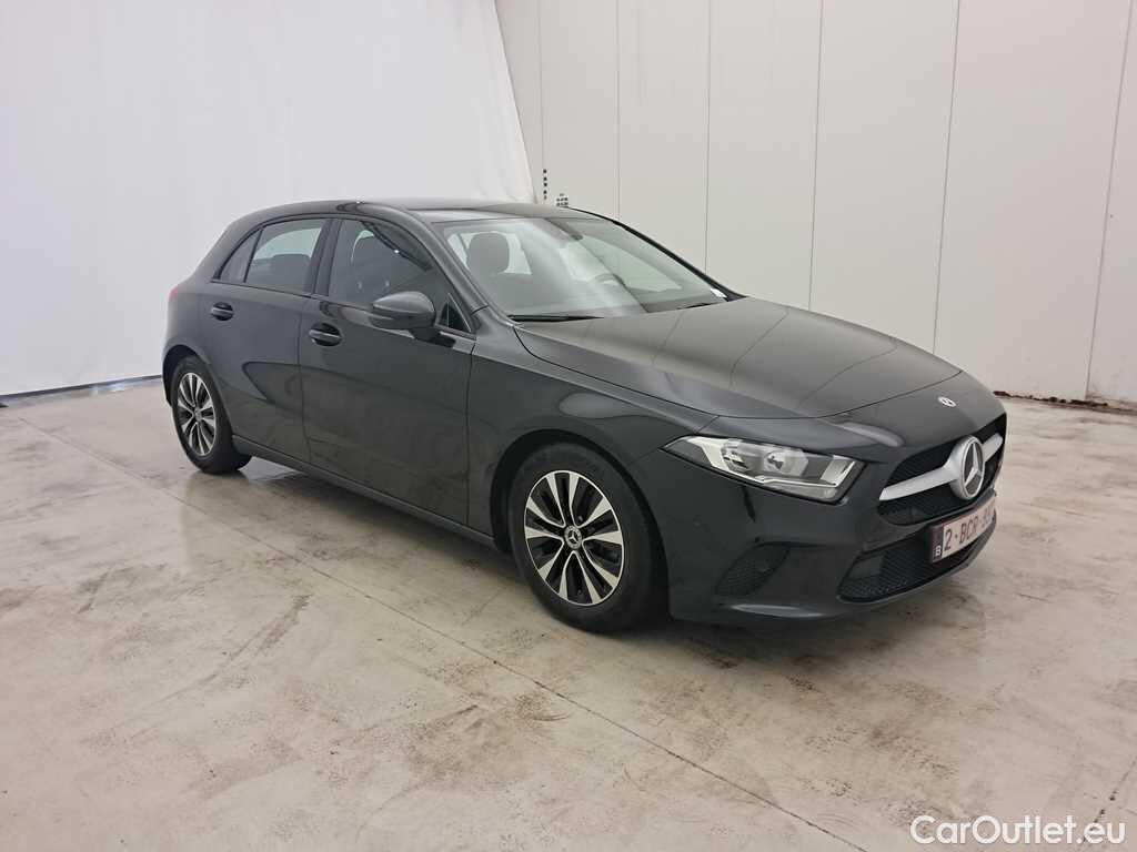 Mercedes  A-Klasse A180d Business Solution Essential 2.0d 116pk/cv 5p Manual Diesel  12 #8