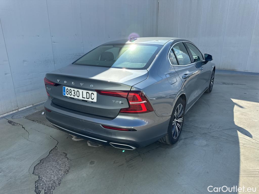 Volvo  S60 VOLVO  / 2019 / 4P / sedán 2.0 T8 AWD Inscription Auto #2