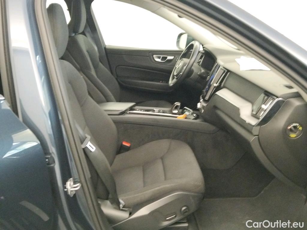 Volvo  XC60 VOLVO  / 2017 / 5P / todoterreno 2.0 B4 D AWD Momentum Pro Auto #6