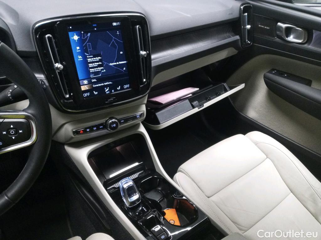 Volvo  XC 40 VOLVO XC40 / 2021 / 5P / todoterreno 1.5 T5 Recharge PHEV Plus Dark Auto #16