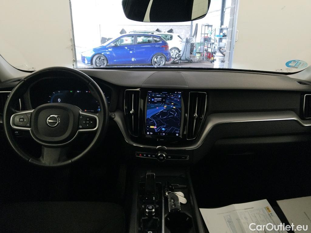 Volvo  XC60 VOLVO  / 2017 / 5P / todoterreno 2.0 B4 D AWD Momentum Pro Auto #3