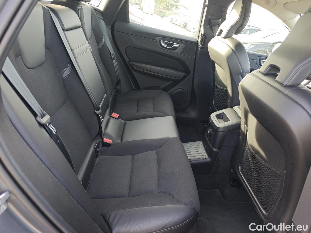 Volvo  XC60 VOLVO  / 2017 / 5P / todoterreno 2.0 T6 AWD Recharge R-Design Exp Auto #7