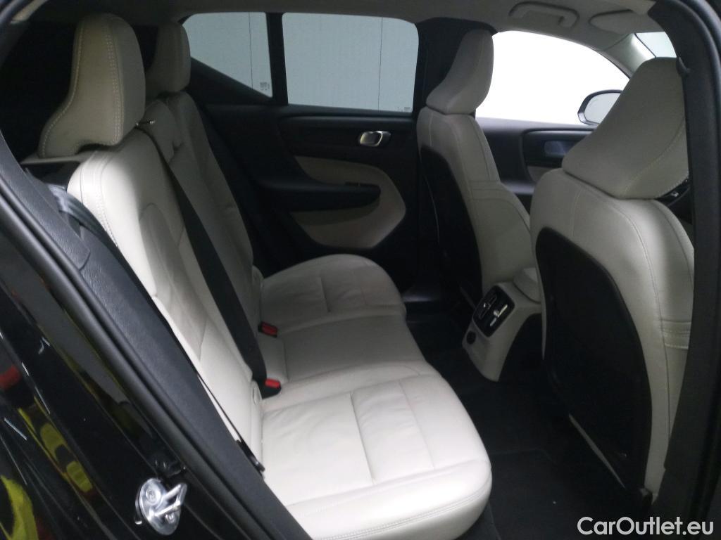 Volvo  XC 40 VOLVO XC40 / 2021 / 5P / todoterreno 1.5 T5 Recharge PHEV Plus Dark Auto #7