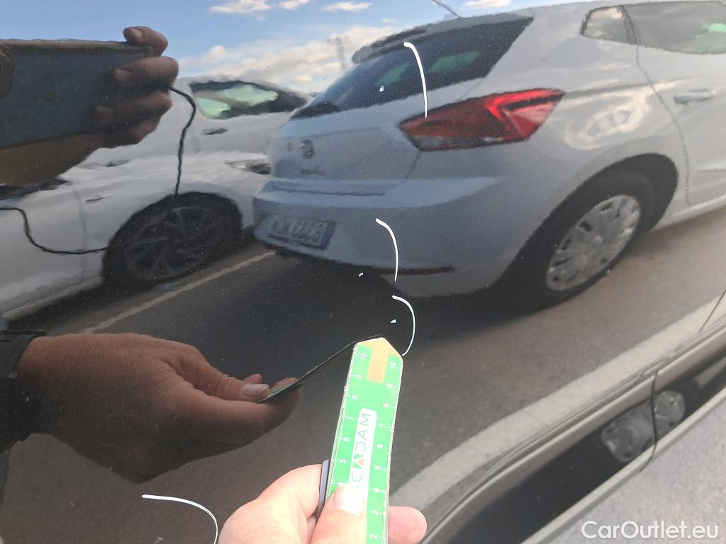 Volvo  XC 40 VOLVO XC40 / 2021 / 5P / todoterreno 1.5 T4 Recharge PHEV Core Auto #8
