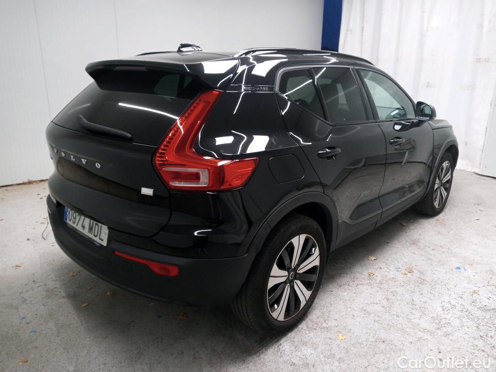 Volvo  XC 40 VOLVO XC40 / 2021 / 5P / todoterreno 1.5 T5 Recharge PHEV Plus Dark Auto #2