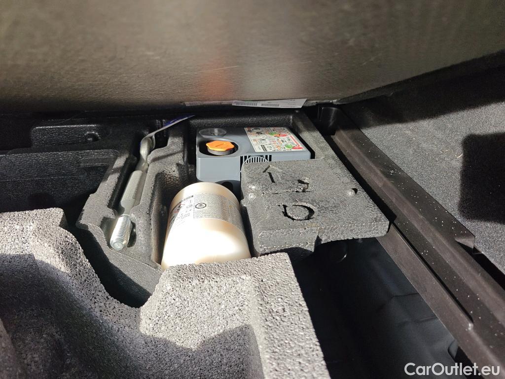 Volvo  XC60 VOLVO  / 2017 / 5P / todoterreno 2.0 T6 AWD Recharge R-Design Exp Auto #10