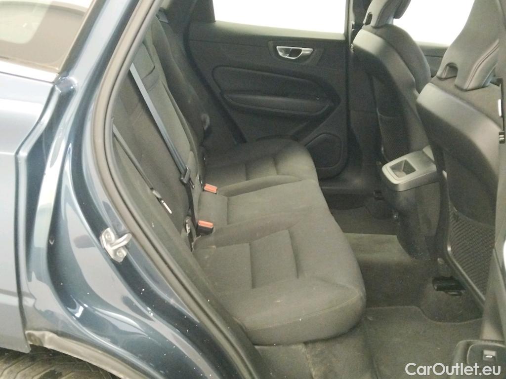 Volvo  XC60 VOLVO  / 2017 / 5P / todoterreno 2.0 B4 D AWD Momentum Pro Auto #7