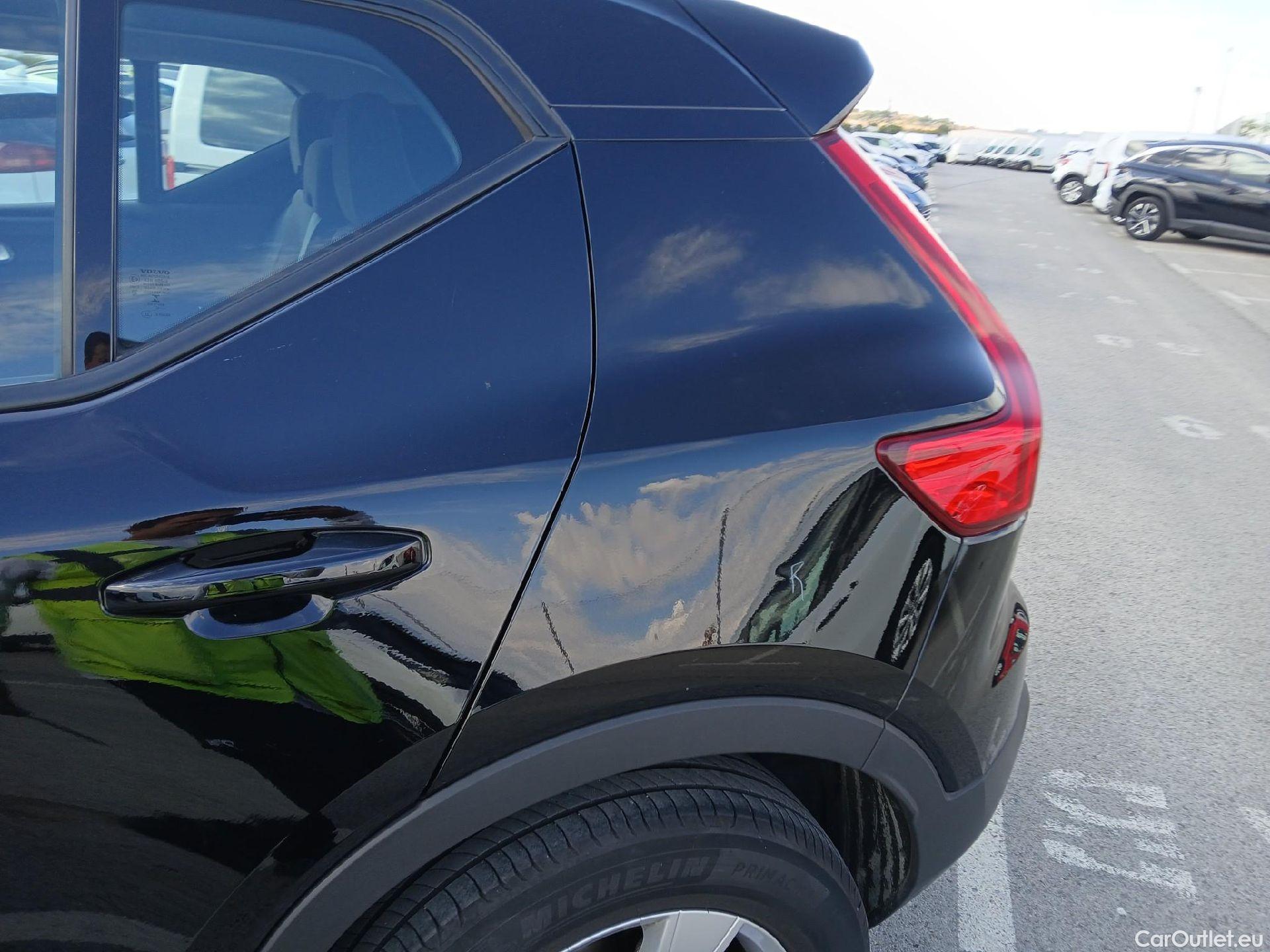 Volvo  XC 40 VOLVO XC40 / 2021 / 5P / todoterreno 1.5 T2 Essential Auto #12