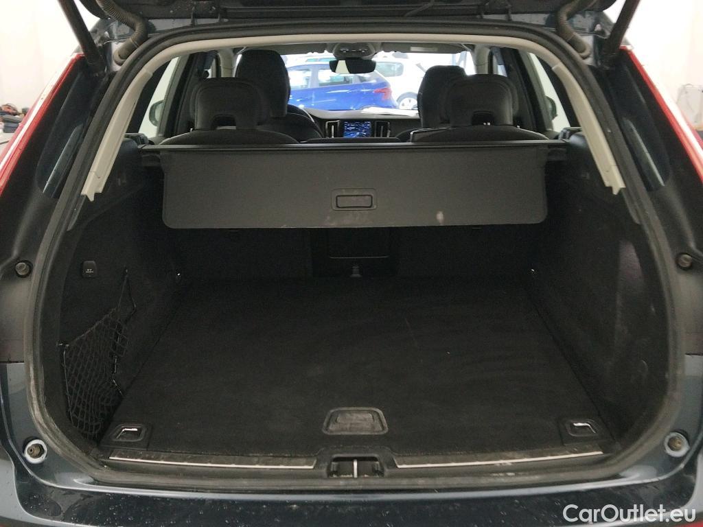 Volvo  XC60 VOLVO  / 2017 / 5P / todoterreno 2.0 B4 D AWD Momentum Pro Auto #8