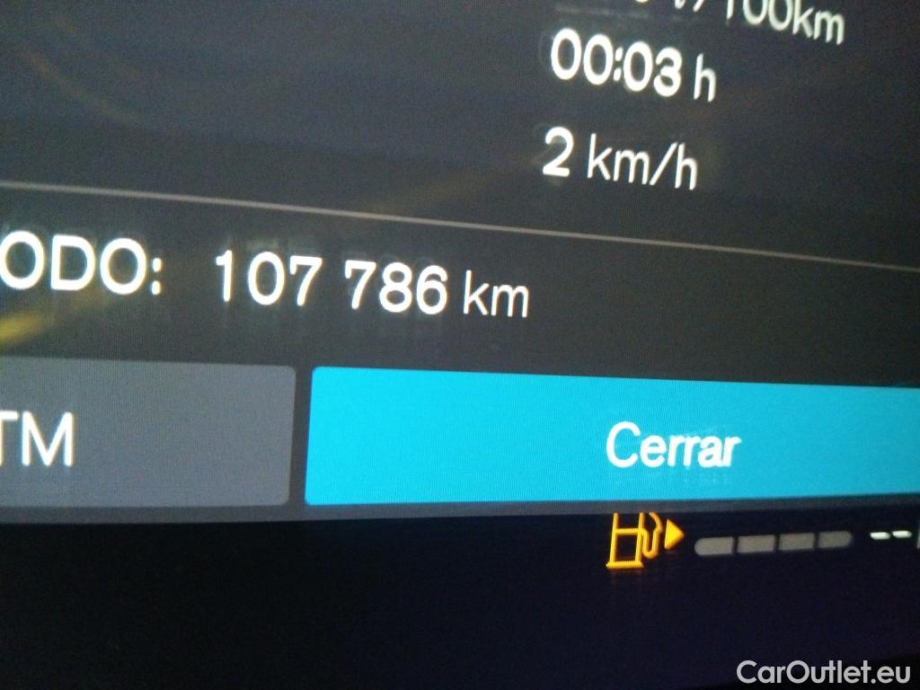 Volvo  XC60 VOLVO  / 2017 / 5P / todoterreno 2.0 B4 D AWD Momentum Pro Auto #5