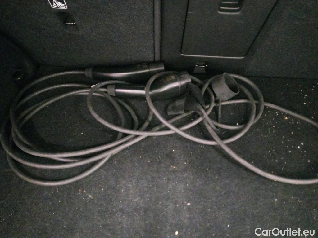 Volvo  XC 40 VOLVO XC40 / 2021 / 5P / todoterreno 1.5 T5 Recharge PHEV Plus Dark Auto #15