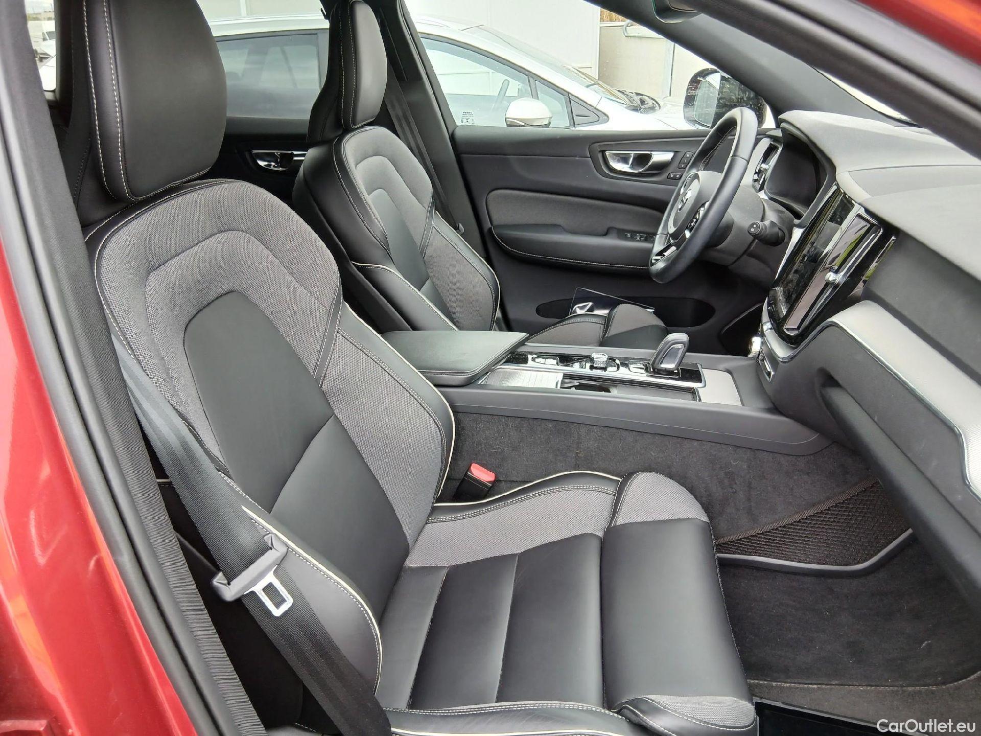 Volvo  XC60 VOLVO  / 2017 / 5P / todoterreno 2.0 T6 AWD Recharge R-Design Auto #6