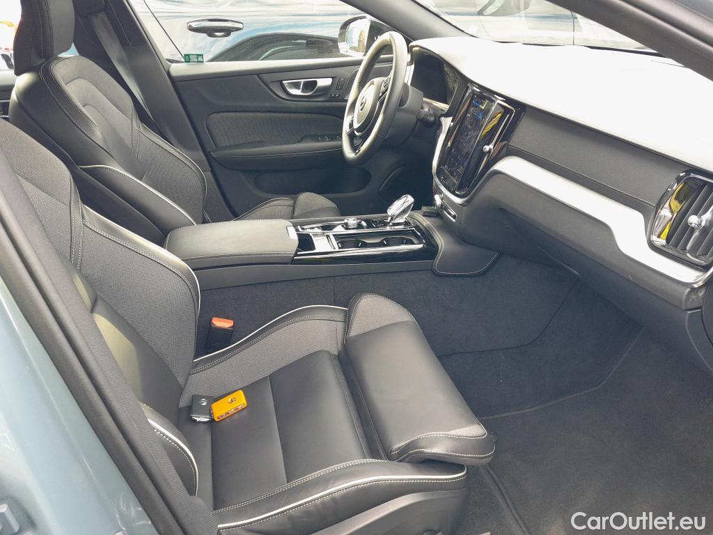Volvo  S60  Berlina Ultimate Dark Recharge Plug-In Hybrid AWD 2.0 T8 Twin Engine 455CV AT8 E6d #6