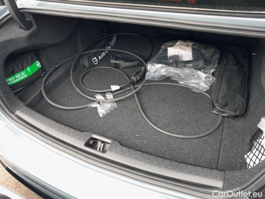 Volvo  S60  Berlina Ultimate Dark Recharge Plug-In Hybrid AWD 2.0 T8 Twin Engine 455CV AT8 E6d #8