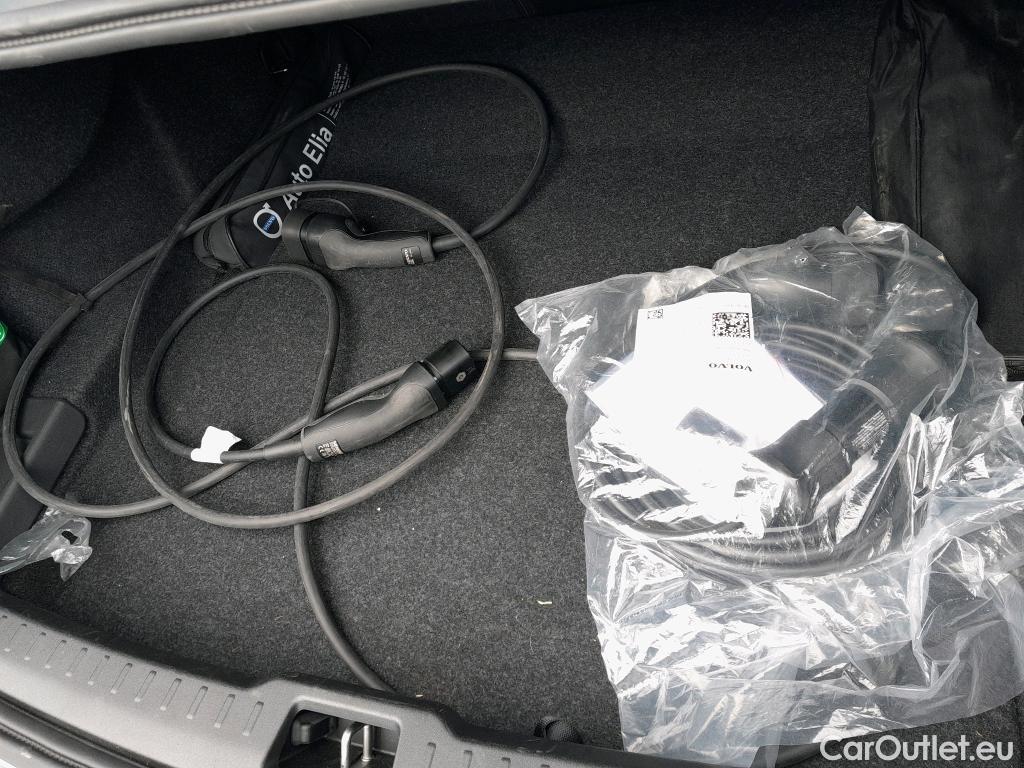 Volvo  S60  Berlina Ultimate Dark Recharge Plug-In Hybrid AWD 2.0 T8 Twin Engine 455CV AT8 E6d #16