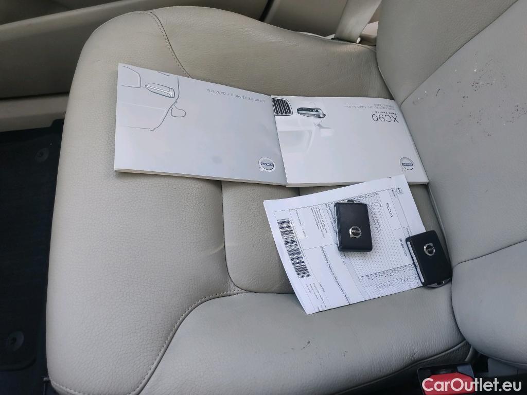 Volvo  XC90 VOLVO  / 2014 / 5P / todoterreno 2.0 T8 AWD Momentum Auto #9