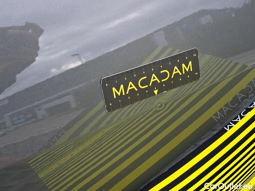 Audi  Q3 1.5 35 TFSI #8