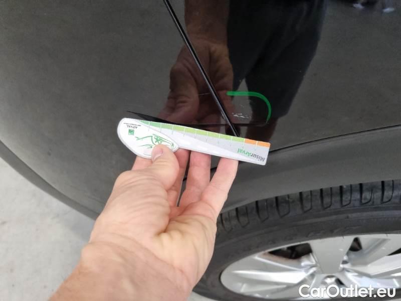 Peugeot  3008 PEUGEOT  / 2020 / 5P / SUV BLUEHDI 130 EAT8 SeS ACTIVE PACK #53