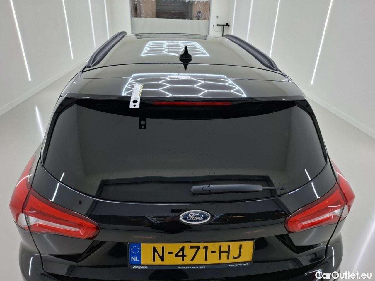 Ford  Focus 1.5 EcoB. Act. XBns #8