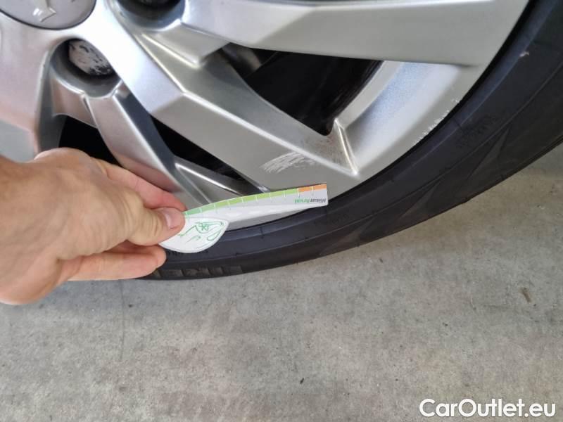 Peugeot  3008 PEUGEOT  / 2020 / 5P / SUV BLUEHDI 130 EAT8 SeS ACTIVE PACK #85