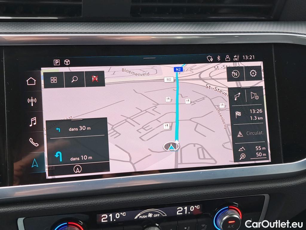Audi  Q3 1.5 35 TFSI #10