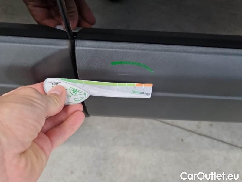 Peugeot  3008 PEUGEOT  / 2020 / 5P / SUV BLUEHDI 130 EAT8 SeS ACTIVE PACK #45