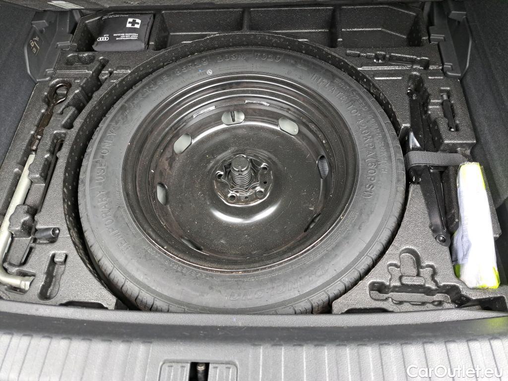 Audi  Q3 1.5 35 TFSI #11