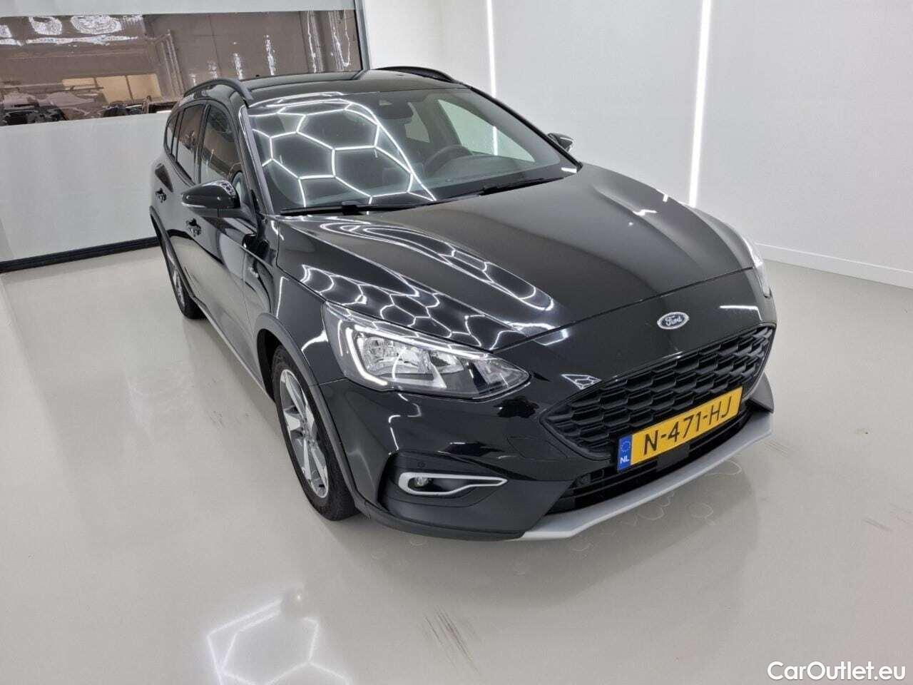 Ford  Focus 1.5 EcoB. Act. XBns #3