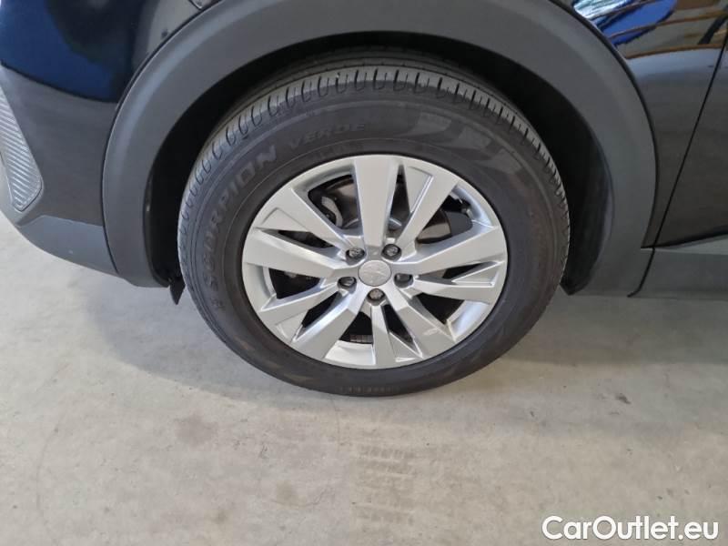 Peugeot  3008 PEUGEOT  / 2020 / 5P / SUV BLUEHDI 130 EAT8 SeS ACTIVE PACK #20