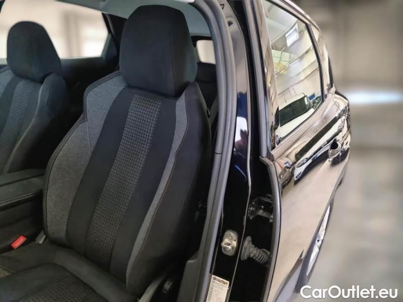 Peugeot  3008 PEUGEOT  / 2020 / 5P / SUV BLUEHDI 130 EAT8 SeS ACTIVE PACK #11