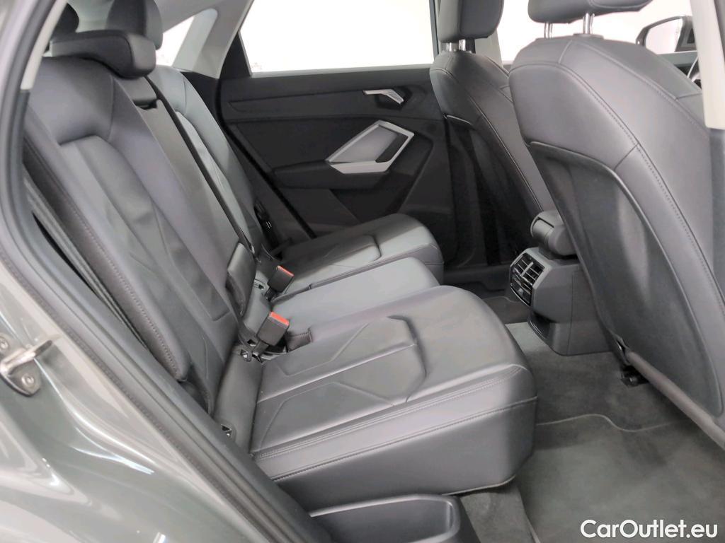 Audi  Q3 1.5 35 TFSI #7