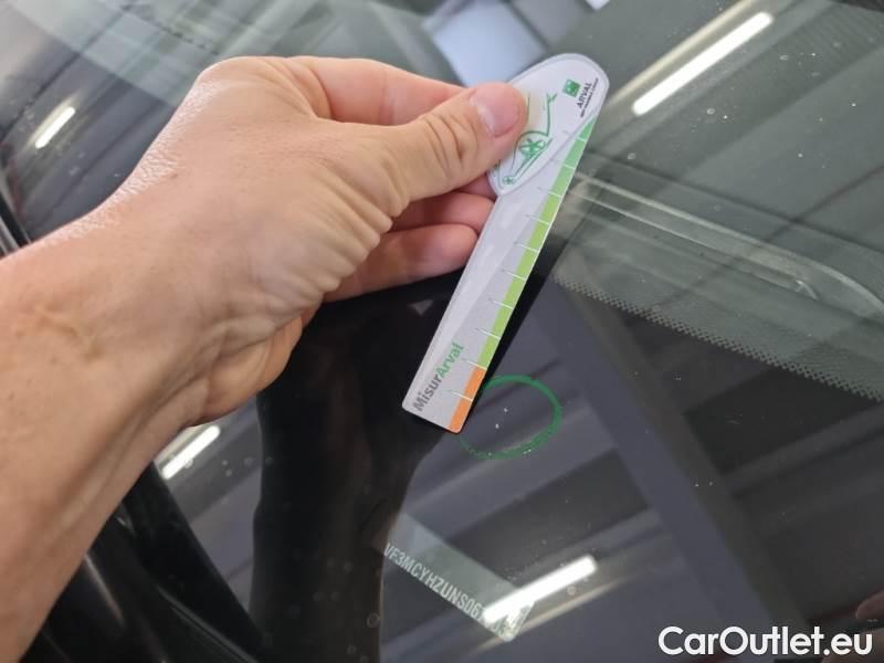 Peugeot  3008 PEUGEOT  / 2020 / 5P / SUV BLUEHDI 130 EAT8 SeS ACTIVE PACK #34