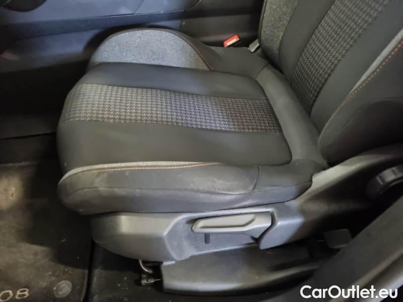 Peugeot  3008 PEUGEOT  / 2020 / 5P / SUV BLUEHDI 130 EAT8 SeS ACTIVE PACK #12