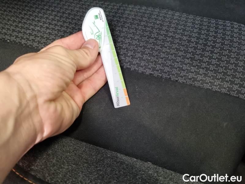 Peugeot  3008 PEUGEOT  / 2020 / 5P / SUV BLUEHDI 130 EAT8 SeS ACTIVE PACK #126